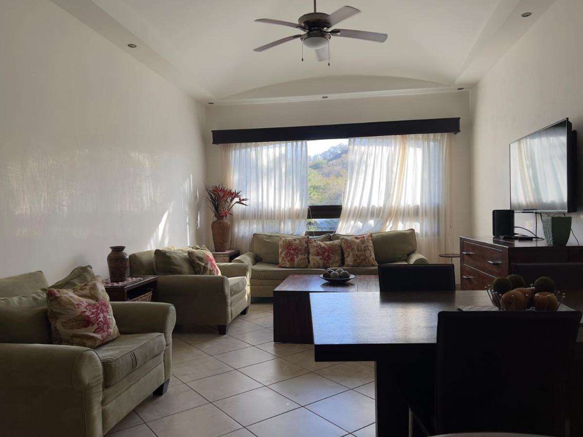 The Oaks Tamarindo Pool Front Condominiums Fast Wifi Luaran gambar