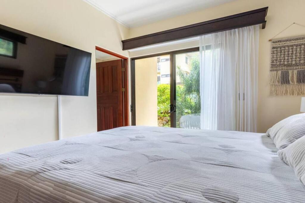 The Oaks Tamarindo Pool Front Condominiums Fast Wifi Luaran gambar