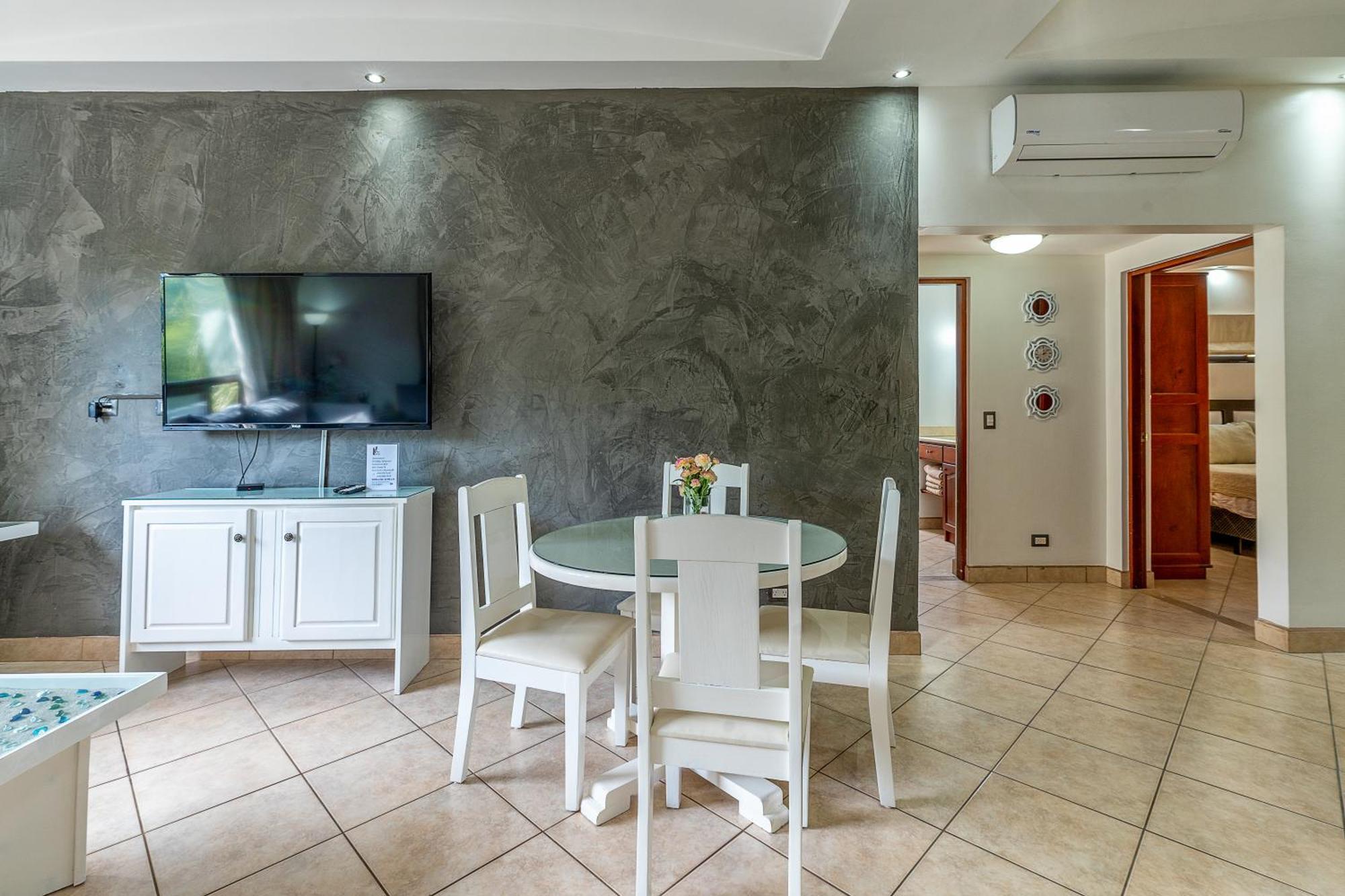 The Oaks Tamarindo Pool Front Condominiums Fast Wifi Luaran gambar